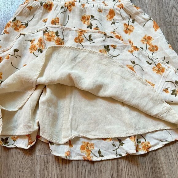 Reformation Yellow Floral Elyse Tie Front Smocked Mini Dress Size 8 NWOT - Picture 6 of 10